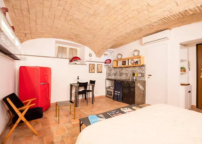Eats&Sheets Colosseo Hidden Gem