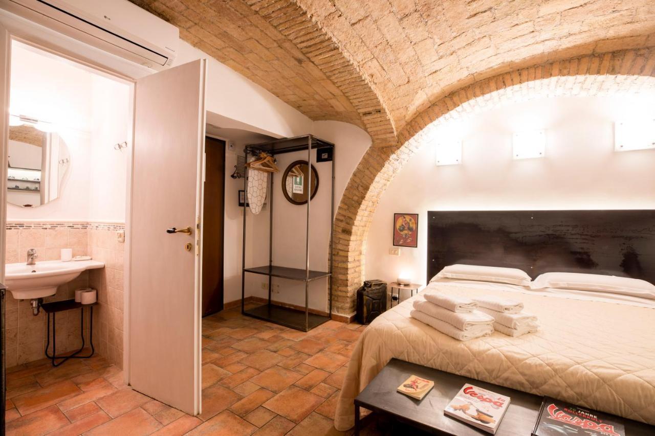 Eats&sheets Colosseo Hidden Gem * Rome